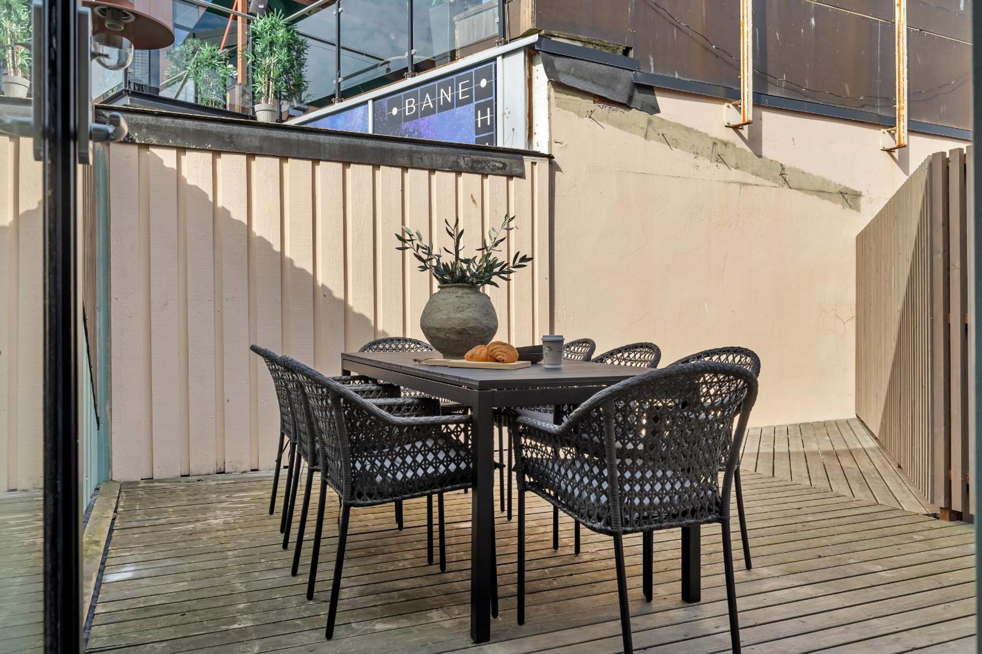 The Loft - Central Top Floor Apartment With 4 Bedrooms Tromso Exterior photo